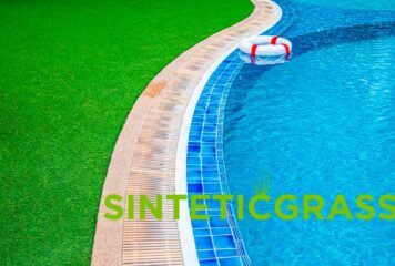 Césped artificial para piscinas, por SINTETICGRASS