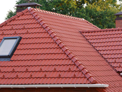 Reparación de tejados: detectando y solucionando posibles averías