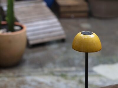 Luxcambra presenta la lámpara portátil Absidiola: diseño de Jordi Llopis con artesanía sostenible es perfecta para cualquier tipo de espacio, ya sea en interiores o exteriores