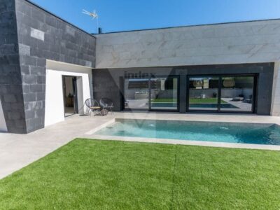 Las casas energéticamente autosuficientes se ven obligadas a engancharse a Red Eléctrica, según Grupo Index