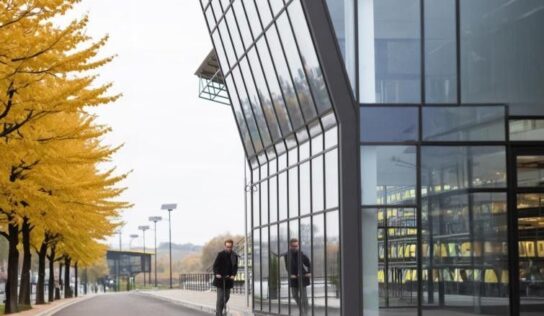 Aluvidal: innovación y eficiencia con muros cortina en proyectos de arquitectura moderna