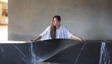 Verónica Mar esculpe la energía invisible inspirada en la naturaleza y presenta ‘Echoes of water’ en NY
