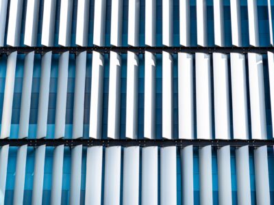 La AEA reclama adaptar el CTE para reforzar el control solar y reducir el sobrecalentamiento en edificios