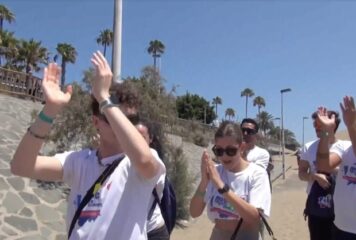 Music Meets Tourism organiza una acción de protesta en las Dunas de Maspalomas