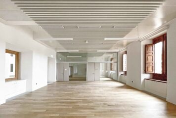 Nuncio Nuevo, una rehabilitación que devuelve espacio y luz a la arquitectura de Haan