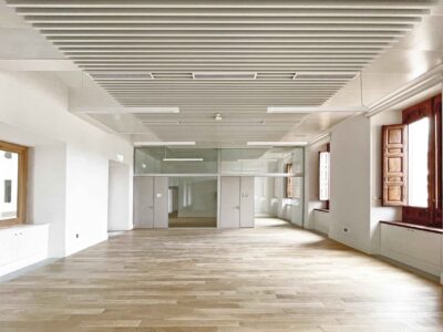 Nuncio Nuevo, una rehabilitación que devuelve espacio y luz a la arquitectura de Haan