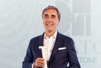 Ceratop®️ recibe el Premio a la Innovación en superficies porcelánicas para encimeras en los Premios Interiores
